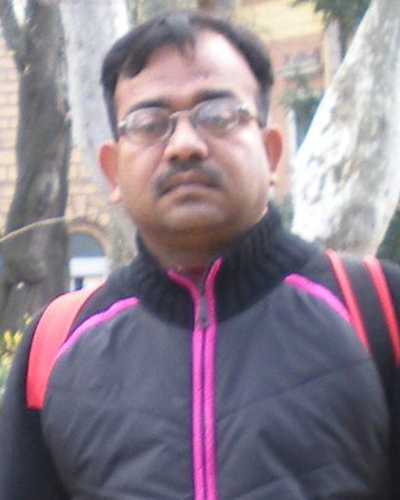 Dr. Manoj Johri