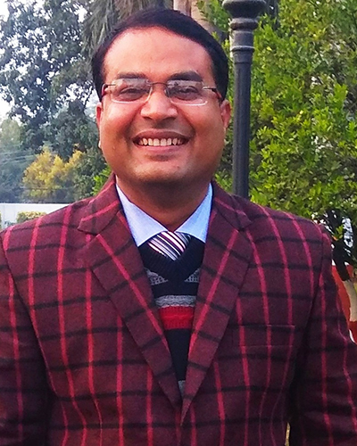 Dr. Kumar Amit